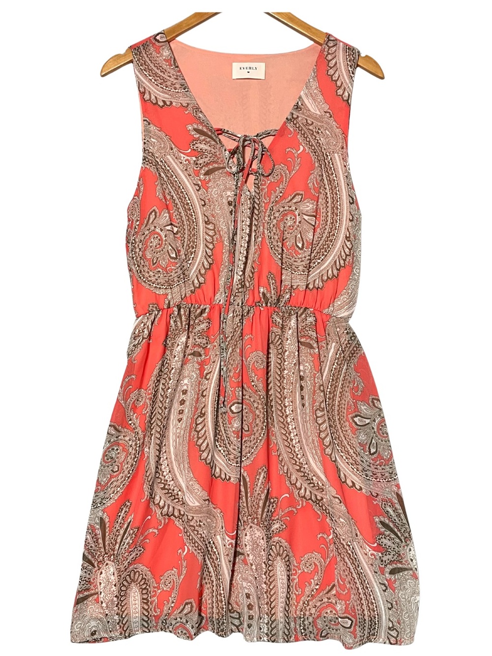 Everly Paisley Dress Large Coral Sleeveless Lined Elastic Waist Boho